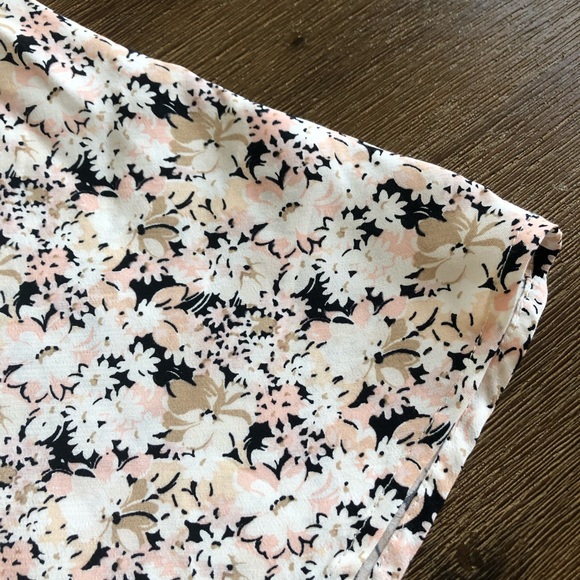 Floral Print Midi Skirt - Elasticized Waist - Picture 4 of 6